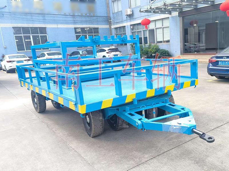 15噸護欄型平板拖車帶卷料夾工具拖車